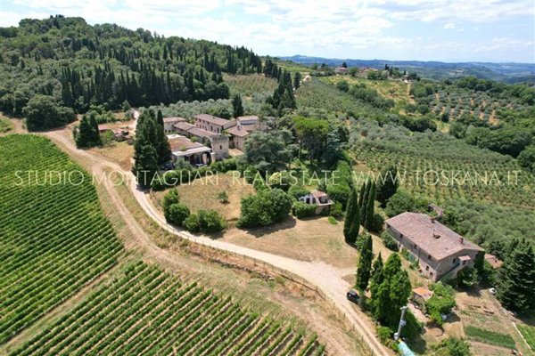 azienda agricola in vendita a San Casciano in Val di Pesa in zona Fabbrica
