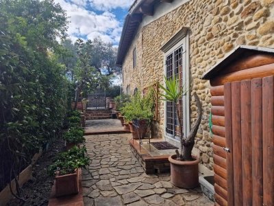 appartamento in vendita a San Casciano in Val di Pesa in zona Montefiridolfi