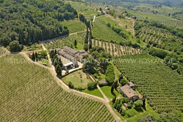 casa indipendente in vendita a San Casciano in Val di Pesa in zona Fabbrica
