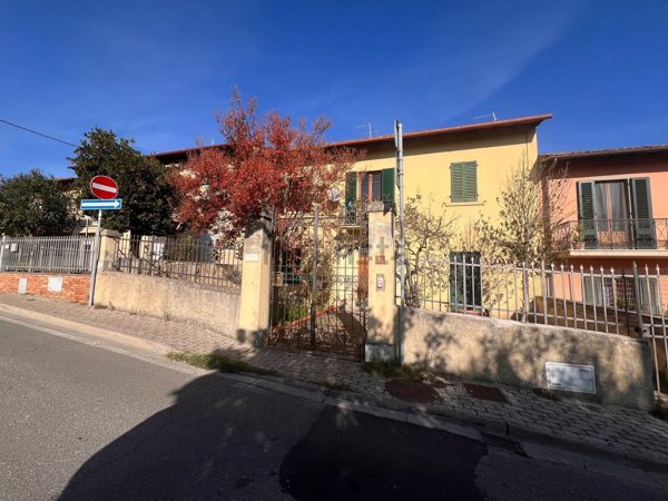 casa indipendente in vendita a San Casciano in Val di Pesa