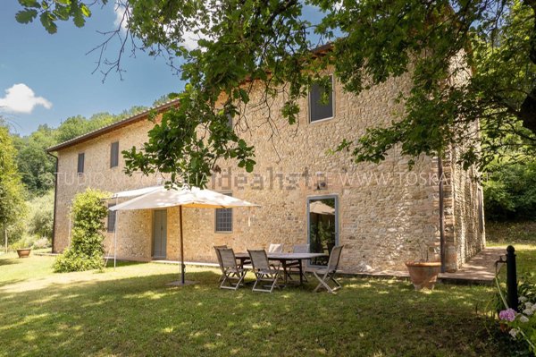 casa indipendente in vendita a San Casciano in Val di Pesa in zona Cerbaia