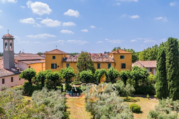casa indipendente a San Casciano in Val di Pesa in zona Mercatale in Val di Pesa