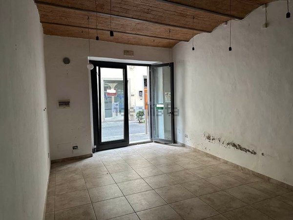 locale di sgombero in vendita a San Casciano in Val di Pesa