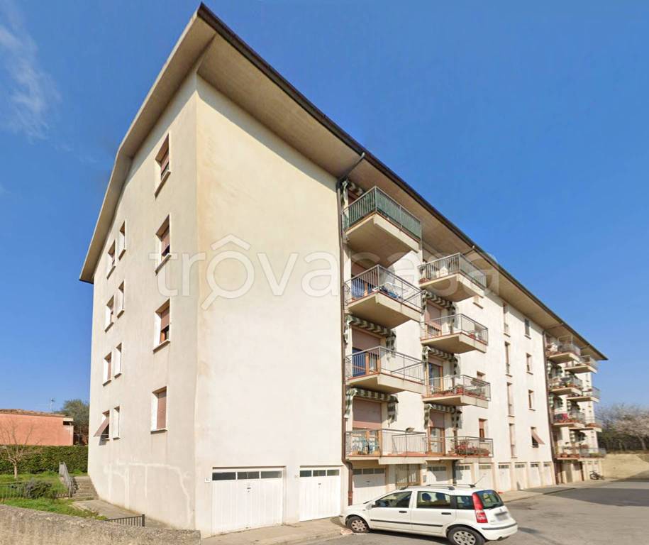 appartamento a San Casciano in Val di Pesa in zona Mercatale in Val di Pesa