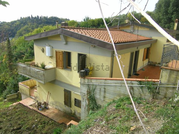 casa indipendente in vendita a San Casciano in Val di Pesa