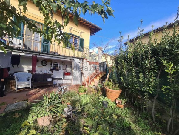appartamento in vendita a San Casciano in Val di Pesa in zona Romola