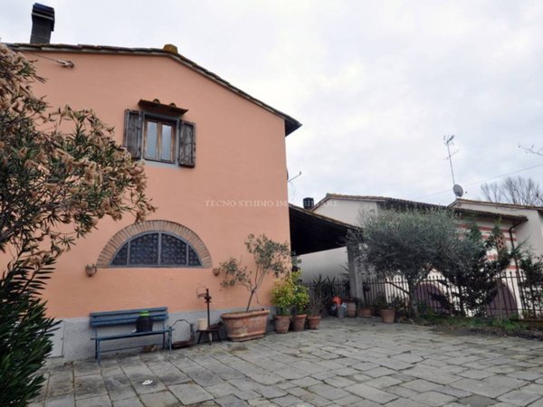 casa indipendente in vendita a San Casciano in Val di Pesa in zona Chiesanuova