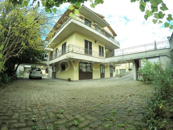 casa indipendente in vendita a San Casciano in Val di Pesa in zona Cerbaia