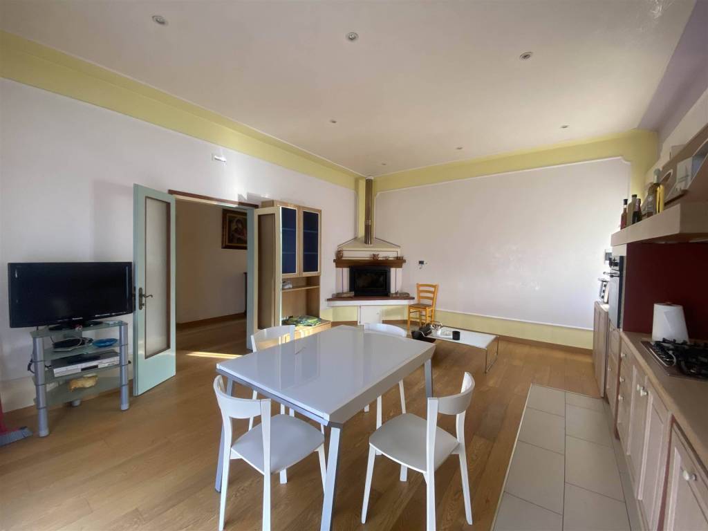 appartamento in vendita a San Casciano in Val di Pesa in zona Calzaiolo