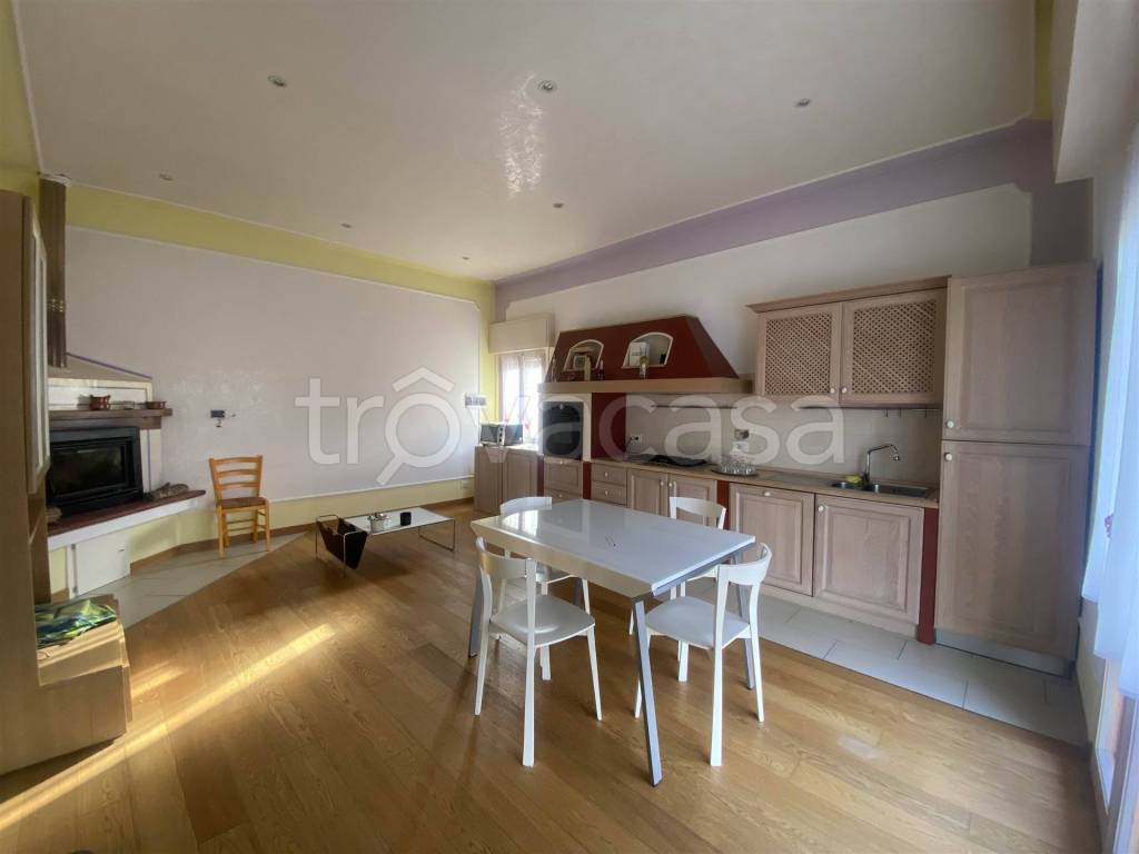 appartamento in vendita a San Casciano in Val di Pesa in zona Calzaiolo