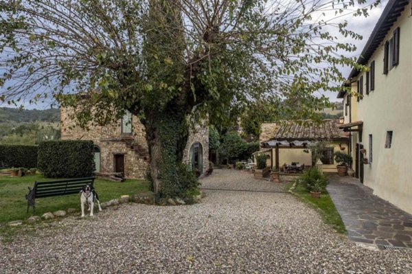casa indipendente in vendita a San Casciano in Val di Pesa in zona Fabbrica