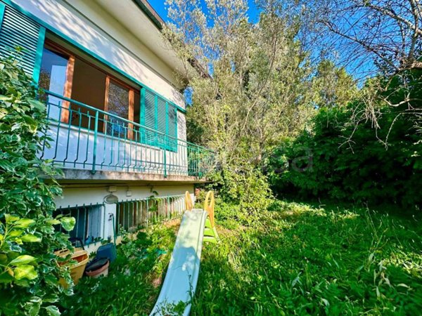 casa indipendente in vendita a San Casciano in Val di Pesa in zona Chiesanuova