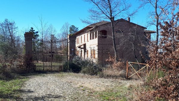 casa indipendente a San Casciano in Val di Pesa in zona Montefiridolfi