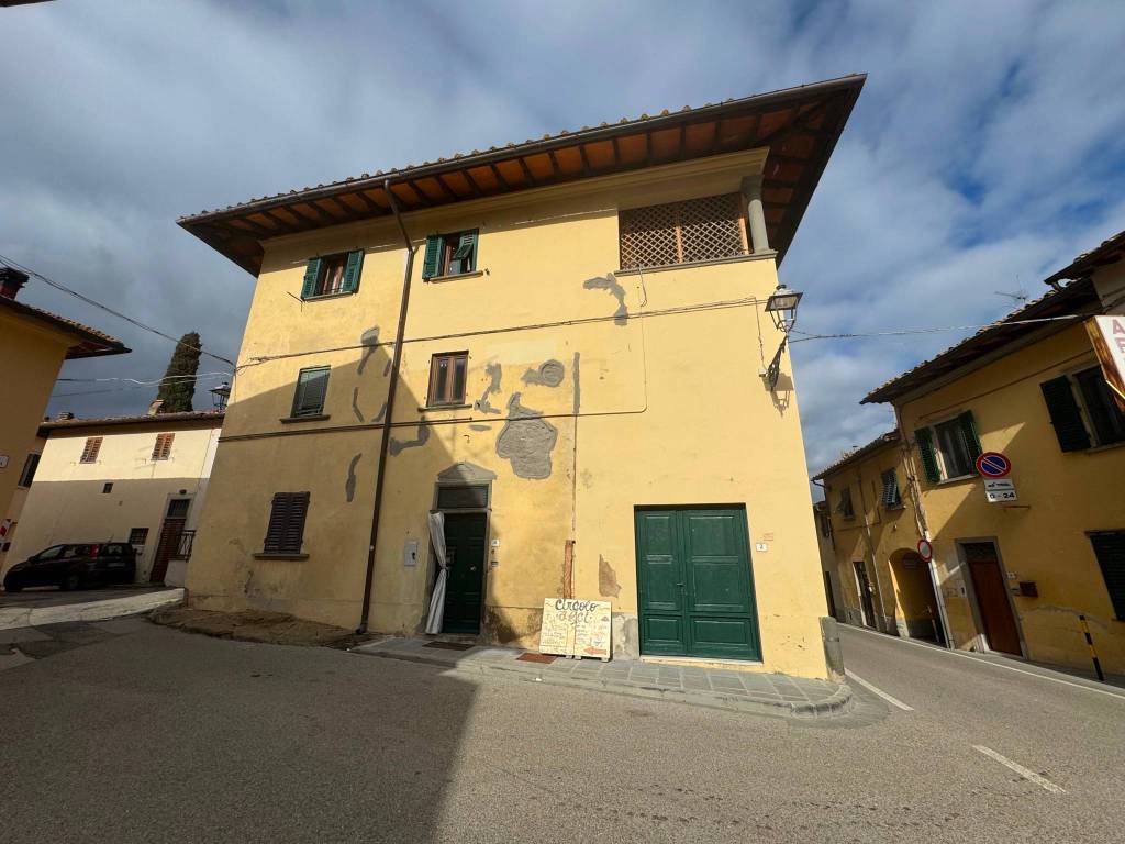 appartamento in vendita a San Casciano in Val di Pesa in zona Romola