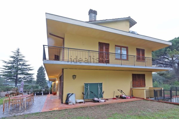 casa indipendente in vendita a San Casciano in Val di Pesa in zona Romola