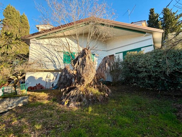 casa indipendente in vendita a San Casciano in Val di Pesa in zona Chiesanuova