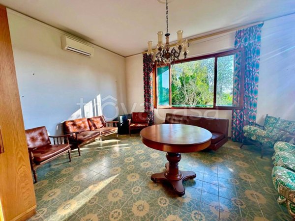 casa indipendente in vendita a San Casciano in Val di Pesa in zona Chiesanuova