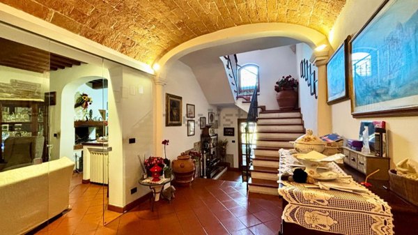 casa indipendente a San Casciano in Val di Pesa in zona Mercatale in Val di Pesa