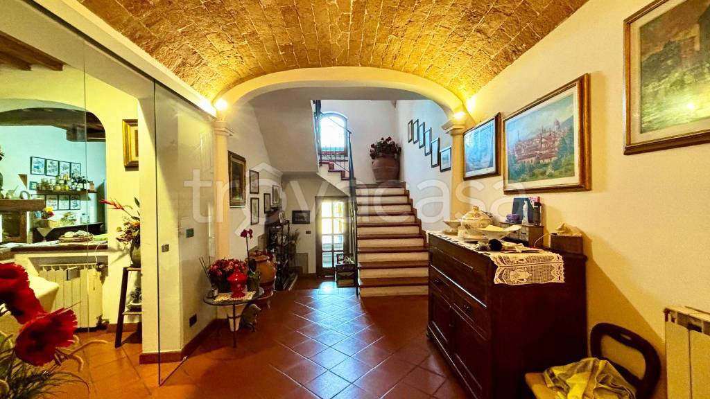 casa indipendente a San Casciano in Val di Pesa in zona Mercatale in Val di Pesa