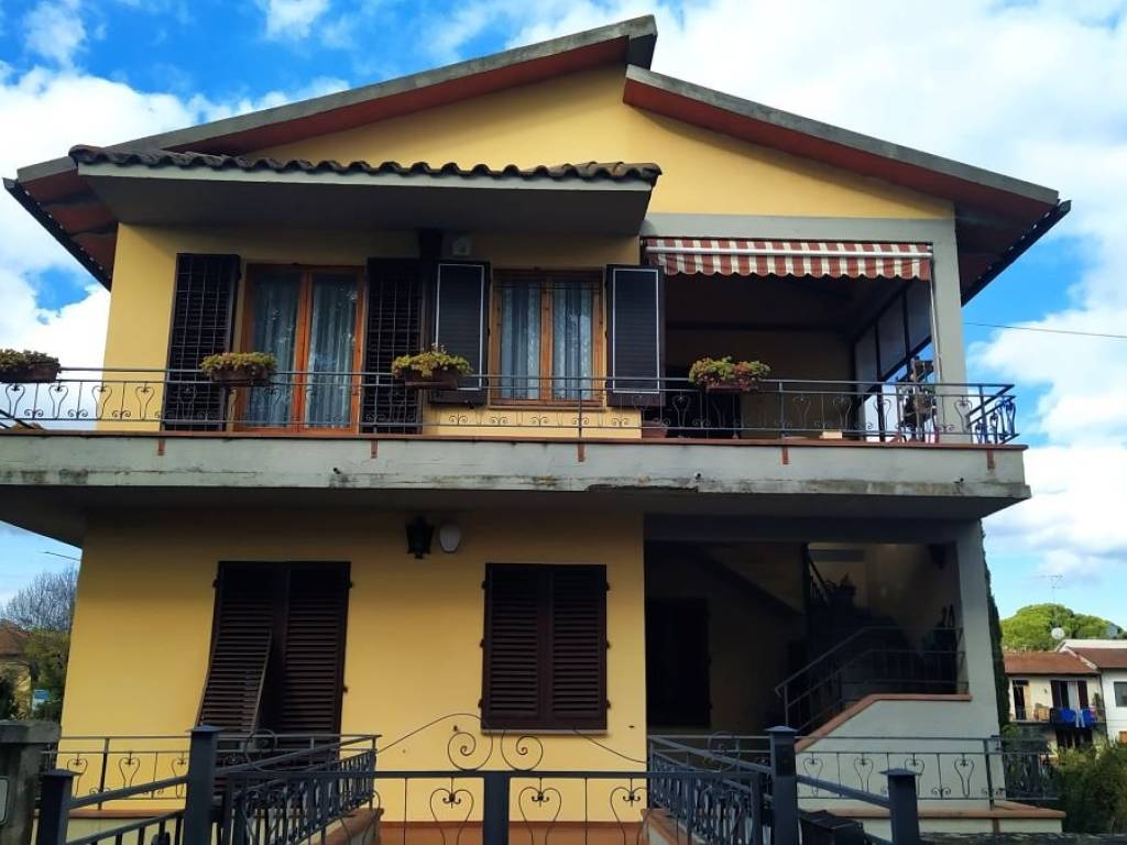 casa indipendente in vendita a San Casciano in Val di Pesa in zona Cerbaia