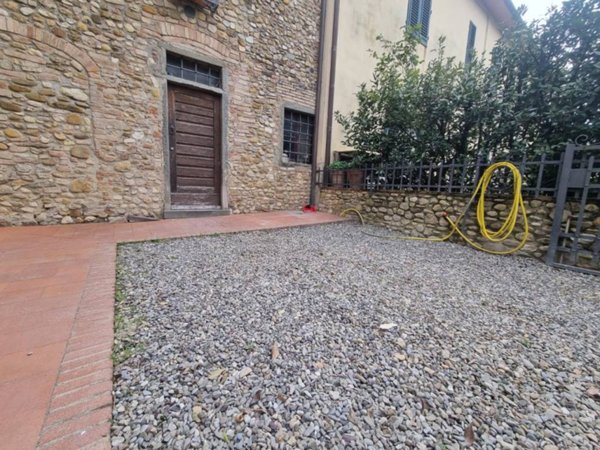 locale commerciale in vendita a San Casciano in Val di Pesa in zona Bargino
