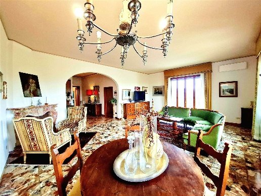appartamento in vendita a San Casciano in Val di Pesa in zona Cerbaia