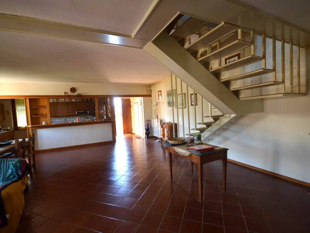 casa indipendente a San Casciano in Val di Pesa in zona Mercatale in Val di Pesa