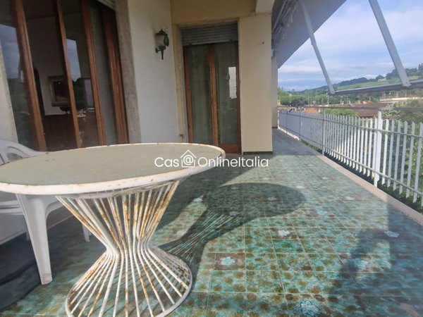 appartamento in vendita a San Casciano in Val di Pesa in zona Cerbaia