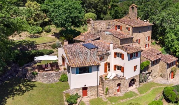 casa indipendente in vendita a San Casciano in Val di Pesa in zona Chiesanuova