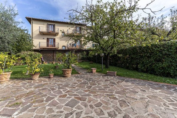 casa indipendente a San Casciano in Val di Pesa in zona Mercatale in Val di Pesa
