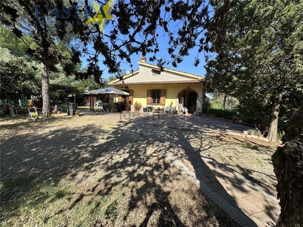 casa indipendente in vendita a San Casciano in Val di Pesa in zona Romola