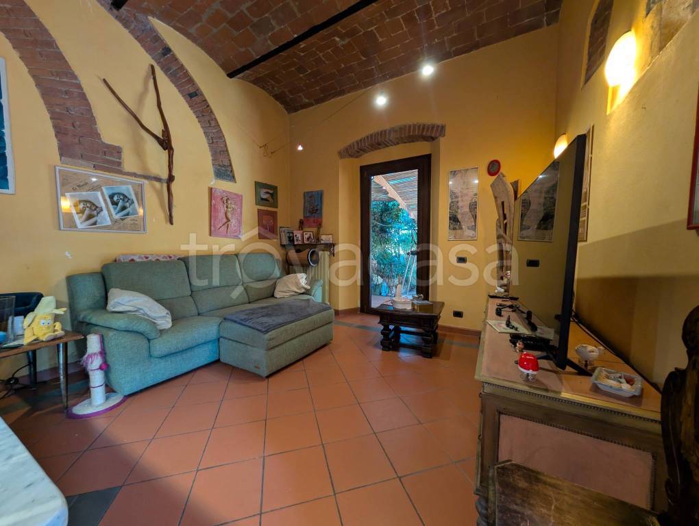 appartamento a San Casciano in Val di Pesa in zona Sant'Andrea in Percussina
