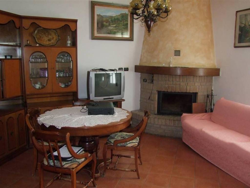 appartamento in vendita a San Godenzo in zona Castagno d'Andrea