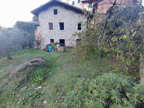 casa indipendente in vendita a San Godenzo in zona Casale