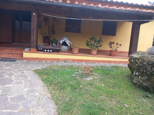quadrivano in vendita a San Godenzo in zona Castagno d'Andrea