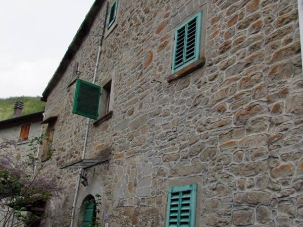 casa indipendente in vendita a San Godenzo in zona Casale