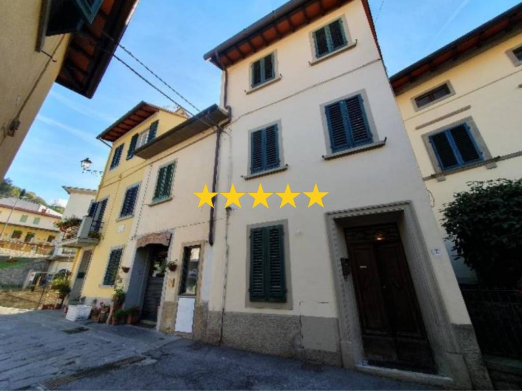 casa indipendente in vendita a San Godenzo