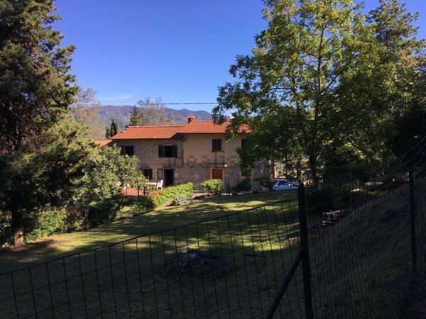 casa indipendente in vendita a San Godenzo