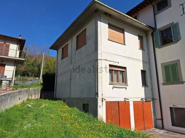 appartamento in vendita a San Godenzo in zona San Bavello