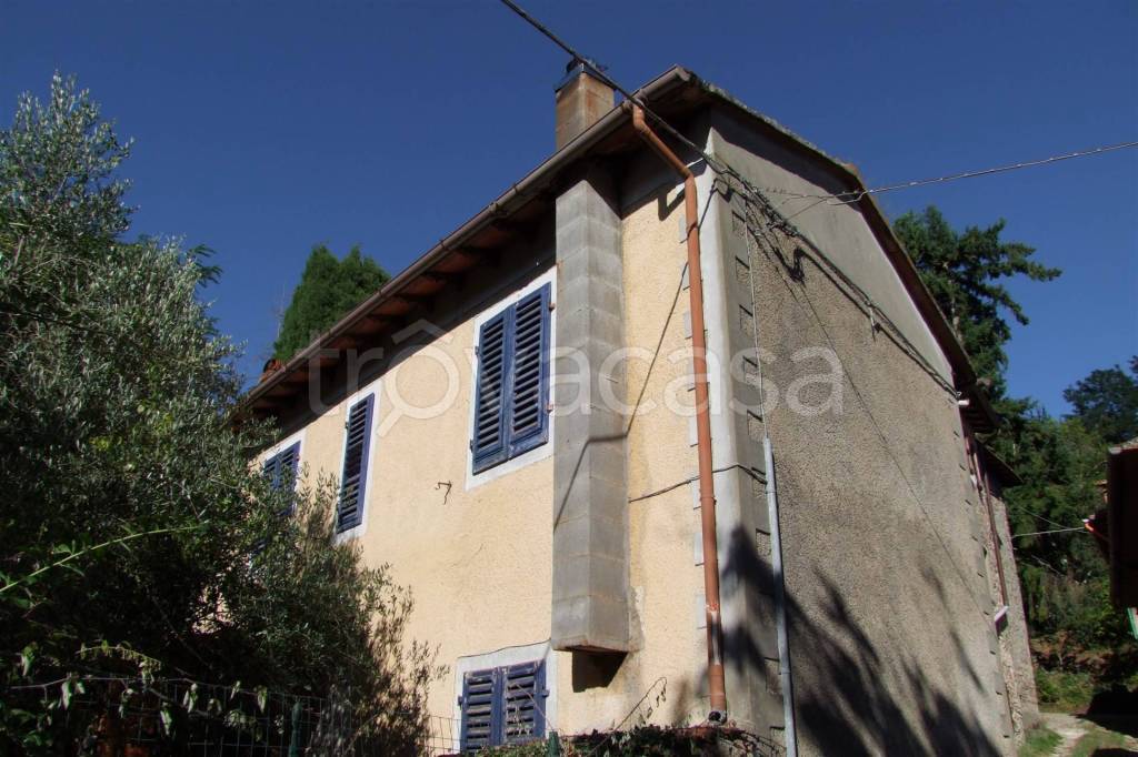 casa indipendente in vendita a San Godenzo