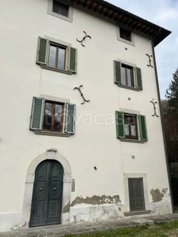 appartamento in vendita a San Godenzo in zona San Bavello