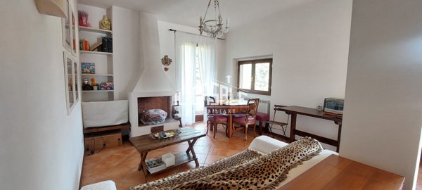 appartamento in vendita a San Godenzo in zona Castagno d'Andrea