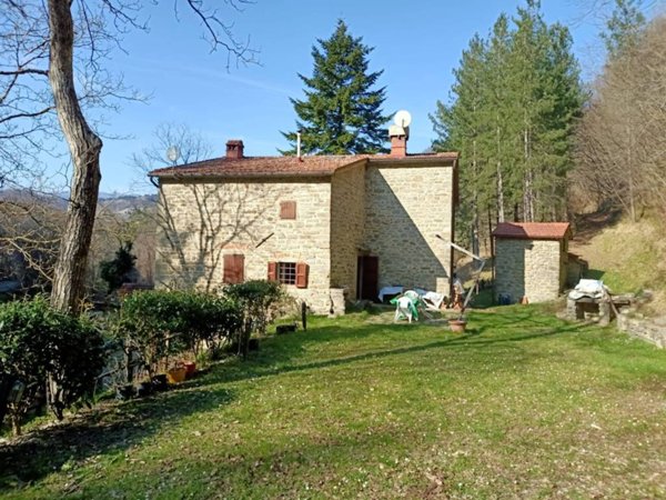 casa indipendente in vendita a San Godenzo in zona Casale