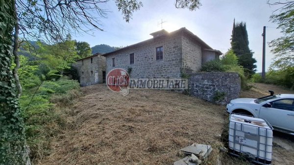 casa indipendente in vendita a San Godenzo in zona Casale