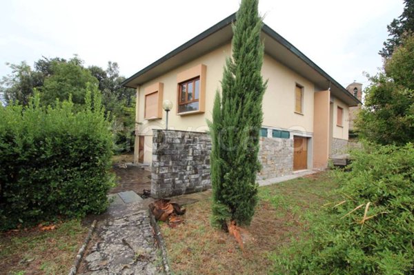 casa indipendente in vendita a Scandicci in zona San Vincenzo a Torri