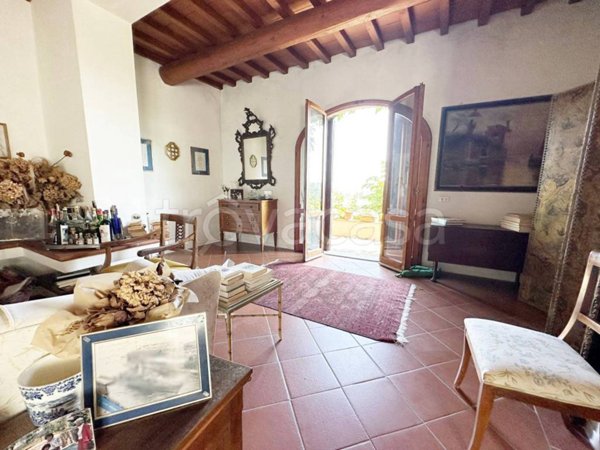 casa indipendente in vendita a Scandicci