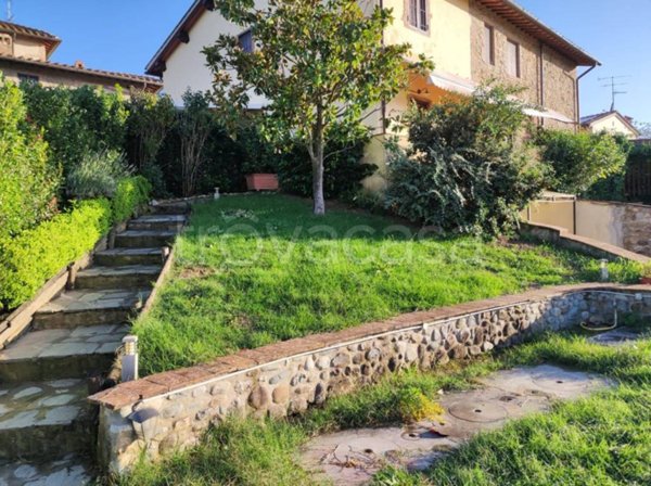 casa indipendente in vendita a Scandicci