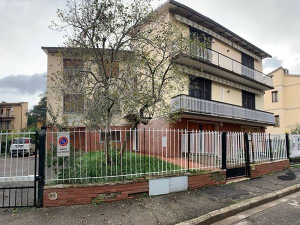 appartamento in vendita a Scandicci in zona San Giusto