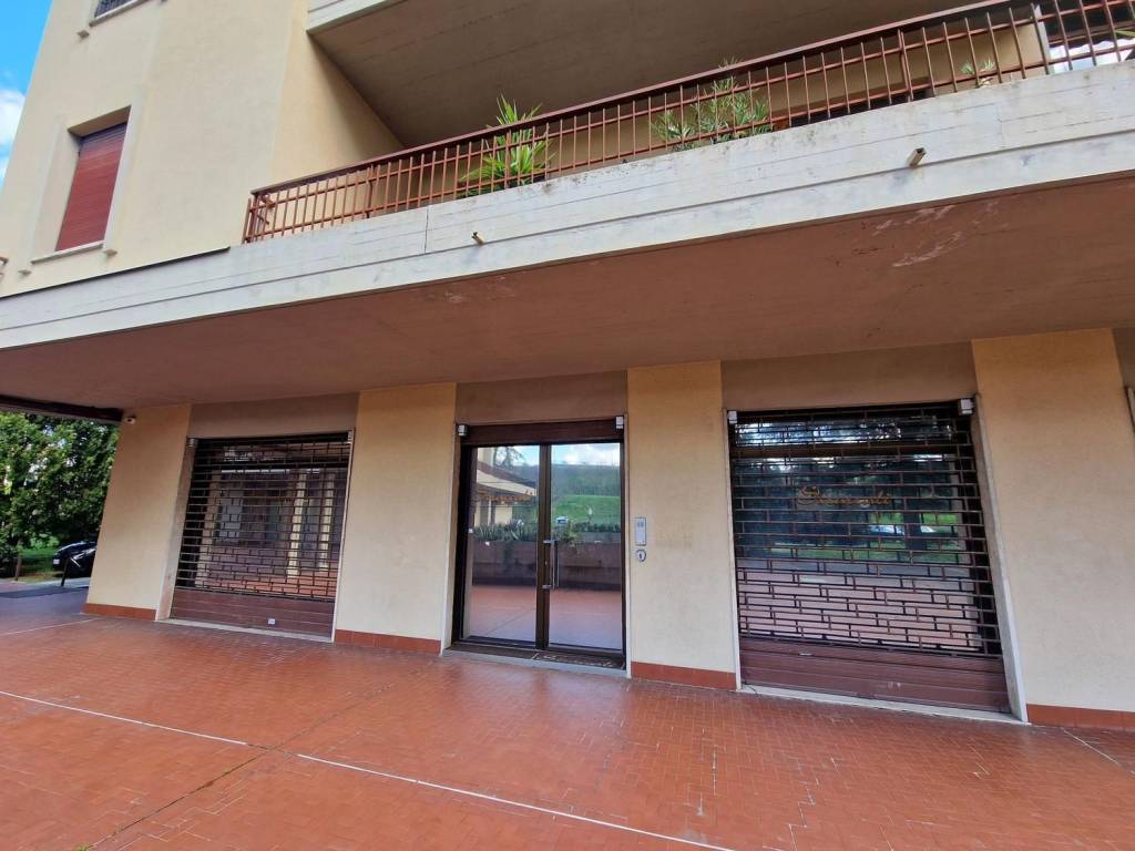 trivano in vendita a Scandicci in zona Casellina