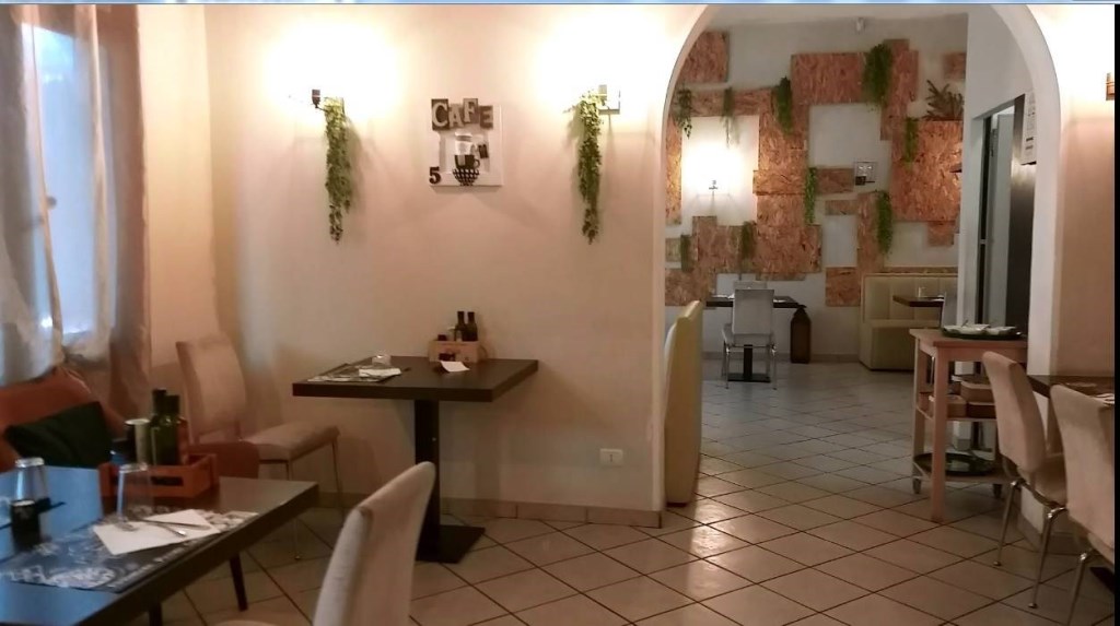 negozio in vendita a Scandicci
